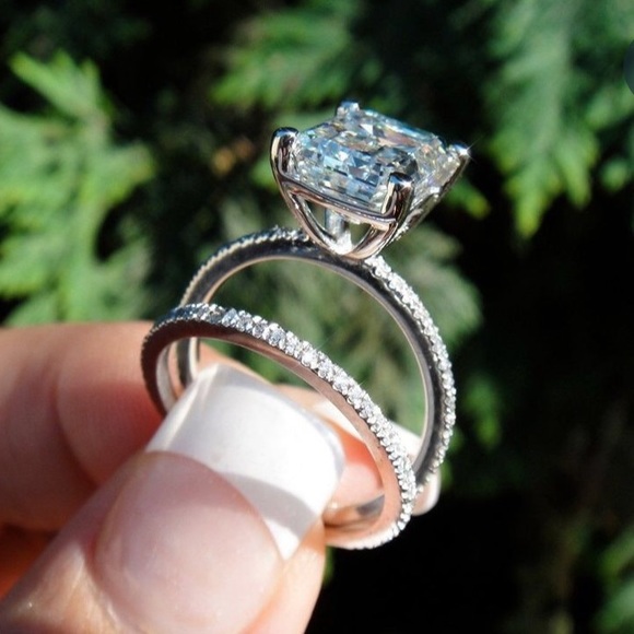 4ct White Sapphire Engagement Ring Set - Picture 3 of 6